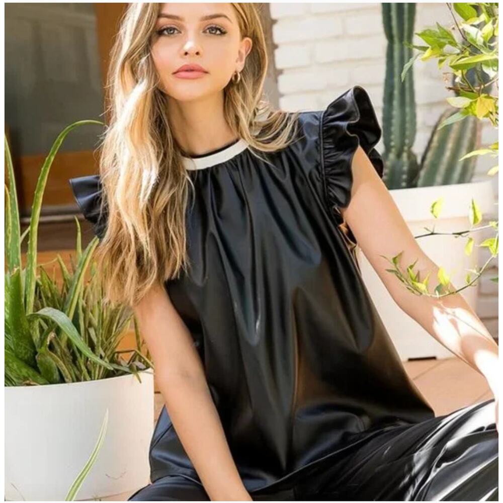 THML Small Black Faux Leather Short Flutter Sleeve Flowy Blouse Knit Neck